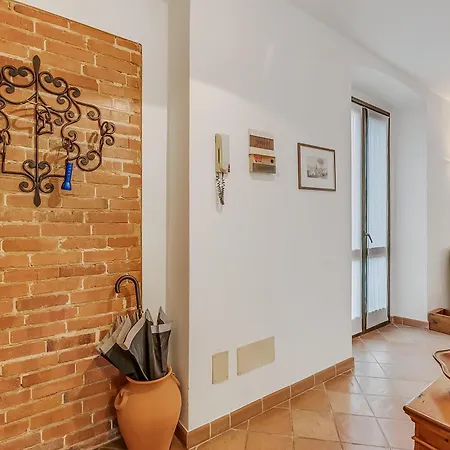 Apt. Annamaria: Family-friendly 2br Base For Trips - Happy *