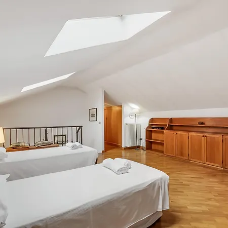 Apartamento Apt. Annamaria: Family-friendly 2br Base For Trips - Happy Laveno-Mombello